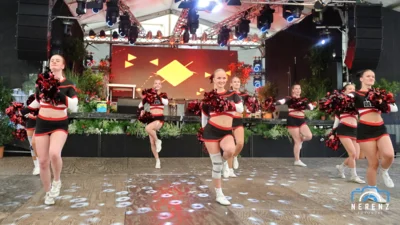 Cheerleader Red Devils Calau e.V.  (Bild vergr&ouml;&szlig;ern)