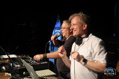 Tanzparty mit dem Antenne DJ Team  (Bild vergr&ouml;&szlig;ern)