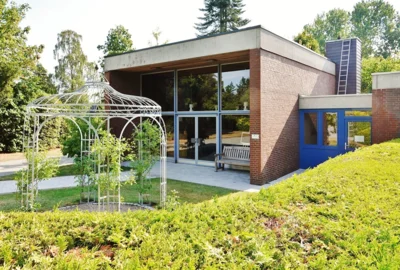 Veranstaltungsort ist die Trauerhalle 