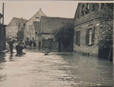 Auenweg 5 1954 zum Hochwasser 