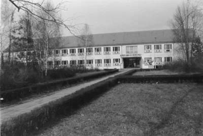 Grundschule Gossa, damals POS, Stra&szlig;e der Jugend 