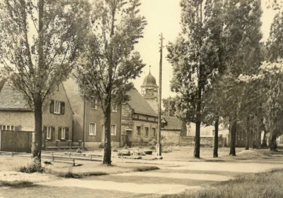 Dorfstra&szlig;e 