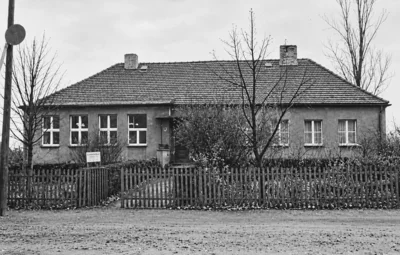 Kita, Stra&szlig;e des Friedens 
