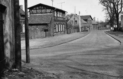 Blick Friedersdorfer Str. Richtung Friedersdorf, Standort Abzweig Je&szlig;nitzer Str., ca 1953 