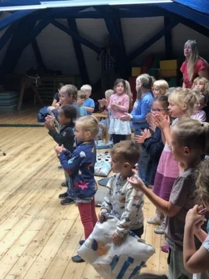 alle haben begeistert mitgeklatscht 