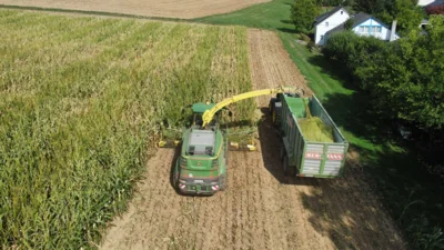 Wendepunkt &ouml;stlicher Feldweg  (Bild vergr&ouml;&szlig;ern)