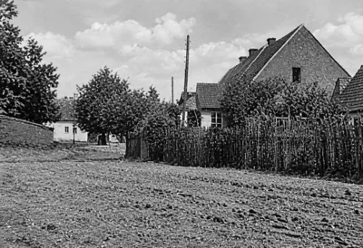 August- Bebel Str  gegen&uuml;ber hausnr  29, ehem  Schule sp&auml;ter Kindergarten 1914 