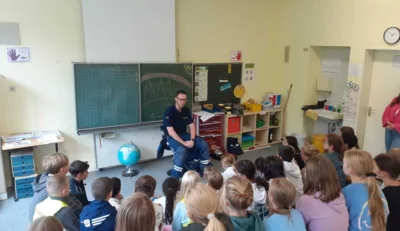 Foto des Albums: THW besucht Grundschule Wellenkamp am bundesweiten Warntag