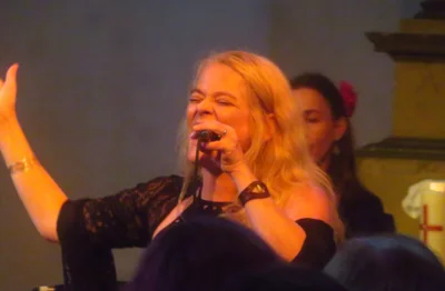 Foto des Albums: The String Company aus Erfurt spielte internationale Vielfalt in die Herzen der Zuhörer zum diesjährigen 5. Sommerkonzert in der Reinharzer Kirche