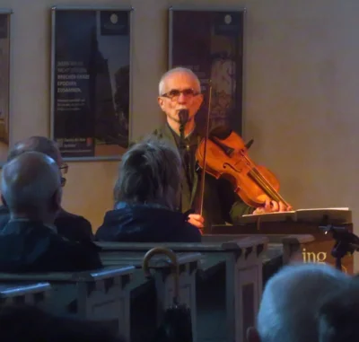 Foto des Albums: The String Company aus Erfurt spielte internationale Vielfalt in die Herzen der Zuhörer zum diesjährigen 5. Sommerkonzert in der Reinharzer Kirche