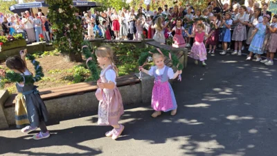 Foto des Albums: Kirchweih Mangersreuth