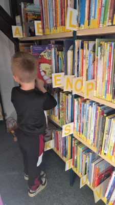 Foto des Albums: Bibliotheksbesuch der Klasse 1a