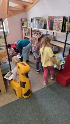 Foto des Albums: Bibliotheksbesuch der Klasse 1a