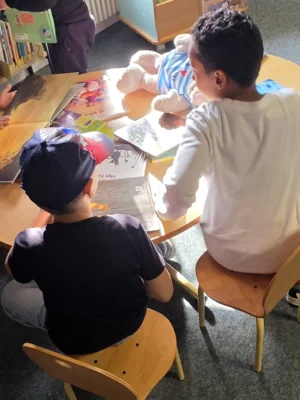 Foto des Albums: Bibliotheksbesuch der Klasse 1a