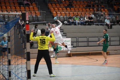 Foto des Albums: 261004_HCE-HG85 Koethen