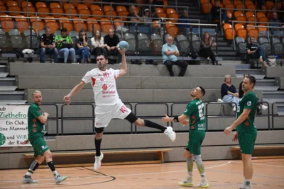Foto des Albums: 261004_HCE-HG85 Koethen