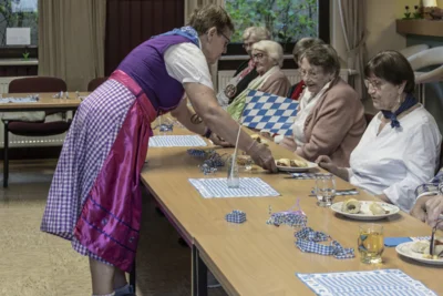 Oktoberfest                                       17 