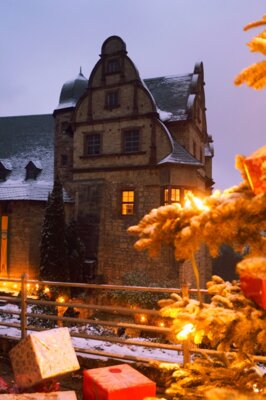 Das Kranichfelder Oberschloss weihnachtlich dekoriert