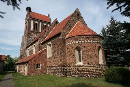 Evangelische Kirche Lindena (Bild vergrößern)