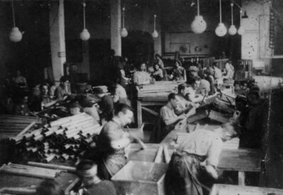 Zwangsarbeiter bei der Leipziger Rüstungsfirma HASAG (Bild: GfZL)