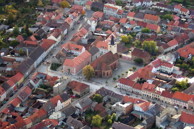 Herzliche Einladung zum GD am 11. Juni um 11 Uhr in der Stadtpfarrkirche Beelitz. (Bild vergrößern)