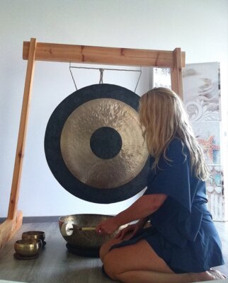 Klangmeditationen mit Gong (Bild vergrößern)
