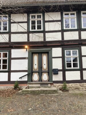 Eingang zum Pfarrhaus