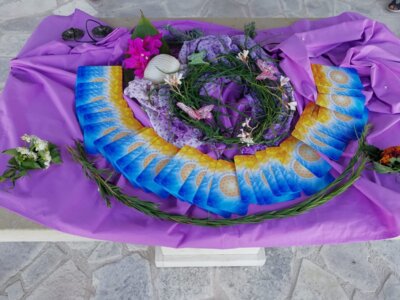Ritual Kraft der Weiblichkeit (Bild vergrößern)
