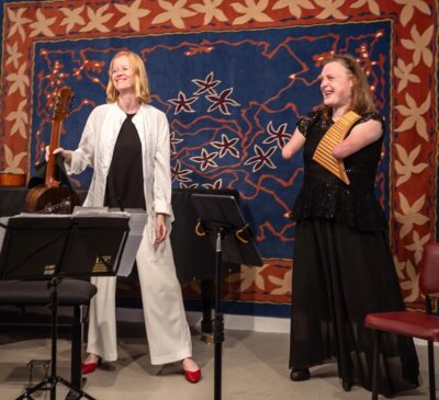 Hannah Schlubeck und Eva Beneke