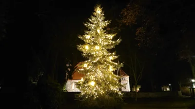 Weihnachtsstimmung in der Dorfkirche Ladeburg