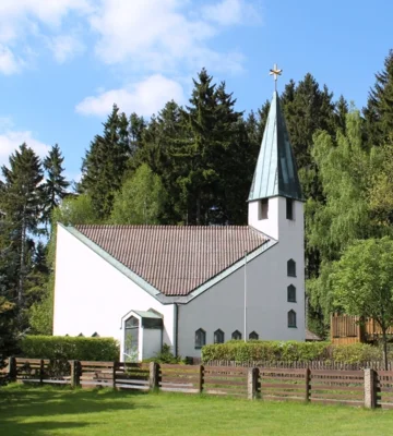 Martin-Luther-Kirche Selb-Plößberg
