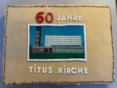 Foto der Jubiläumstorte 2024 (Bild vergr&ouml;&szlig;ern)