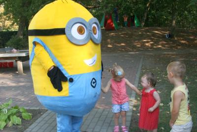 Unser Ehrengast der Minion - Die Kinder waren fasziniert 