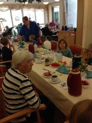 Foto des Albums: Gemeinsames Frühstück