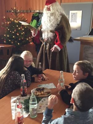 Foto des Albums: Weihnachtsfeier Jugend 2016