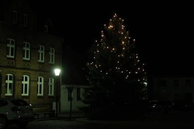 Foto des Albums: Weihnachtslichter in Freyenstein (19. 12. 2016)