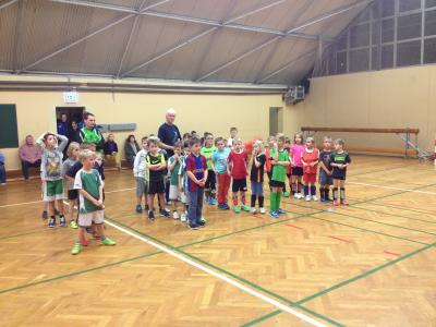 Foto des Albums: F-Jugend-Turnier in Mittelherwigsdorf; 1. und 3. Platz