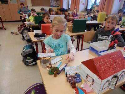 Foto des Albums: Märchenkisten Klasse 2a