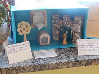 Foto des Albums: Märchenkisten Klasse 2a