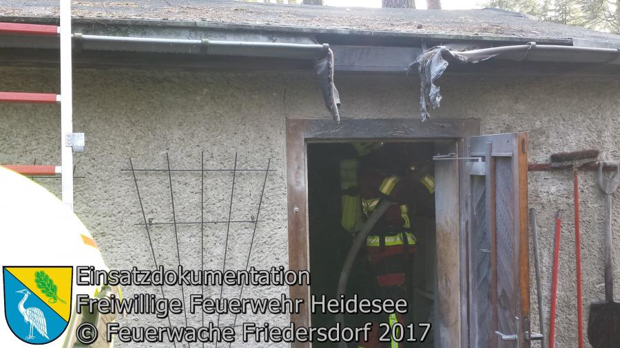 Bild: Einsatz 4/2017 | Garagenbrand | Dolgenbrodt verlängerte Mariannenstraße