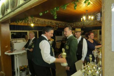 Foto des Albums: Königsball