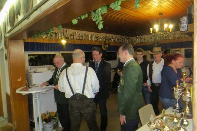 Foto des Albums: Königsball