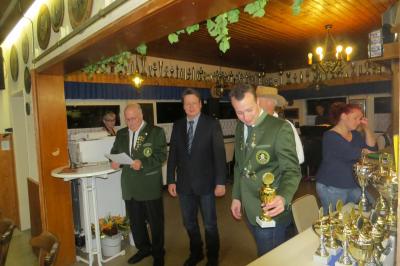 Foto des Albums: Königsball