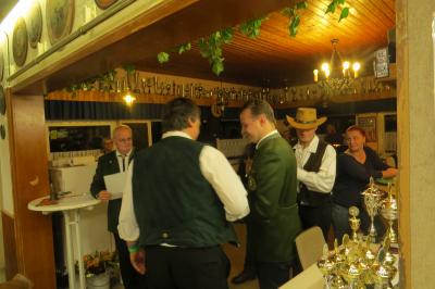Foto des Albums: Königsball