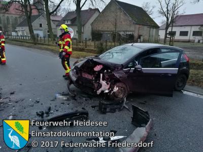 Vorschaubild: Einsatz 8/2017 | PKW gegen PKW | Friedersdorf Lindenstraße