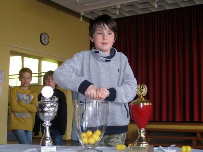 Foto des Albums: Auslosung Fußball KM (28.04.2016)