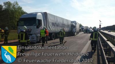 Vorschaubild: Einsatz 17/2017 | VU 3x LKW 1x PKW | BAB 12 AS Storkow - AS Friedersdorf