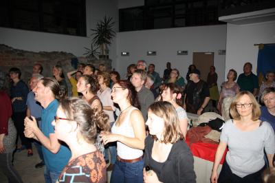 Foto des Albums: Tanzen, Hüpfen und Schwitzen mit SKALINKA  :-)