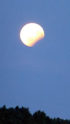 Foto des Albums: Partielle Mondfinsternis über Bodenwöhr