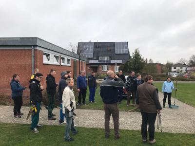 Foto des Albums: Arbeitseinsatz auf dem Sportplatz am 08.04.2017